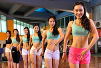 A glimpse of beautiful ladies in Chinese women's fitness team 