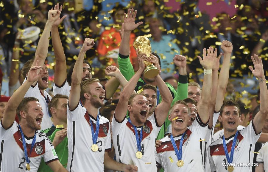 Germany beat Argentina 1-0 to win World Cup