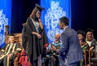 Student proposes during graduation ceremony