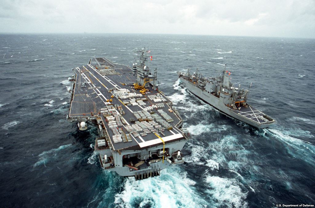 U.S. Defense Secretary to Cruise on U.S. Warship through South China Sea