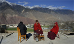 Tibetan nuns, monks receive anti-espionage education