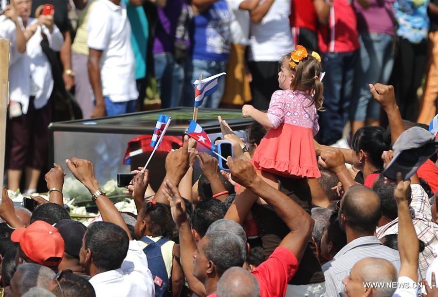 Fidel Castro's ashes arrive at final stop in Santiago de Cuba