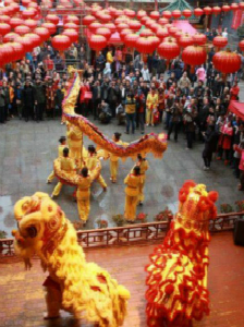 Temple fair brings festive spirit to Changsha