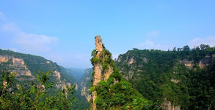 Two National 4A Scenic Spots in Xiangyang