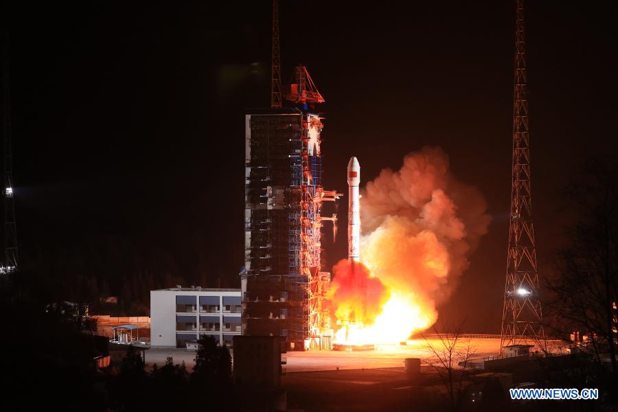 New communication technology experiment satellite launched in Xichang