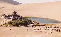In pics: Desert scenery of Mingsha Mountain and Crescent Spring in Dunhuang