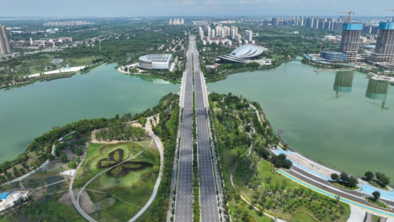 In pics: view of Yangtze River estuary in E China