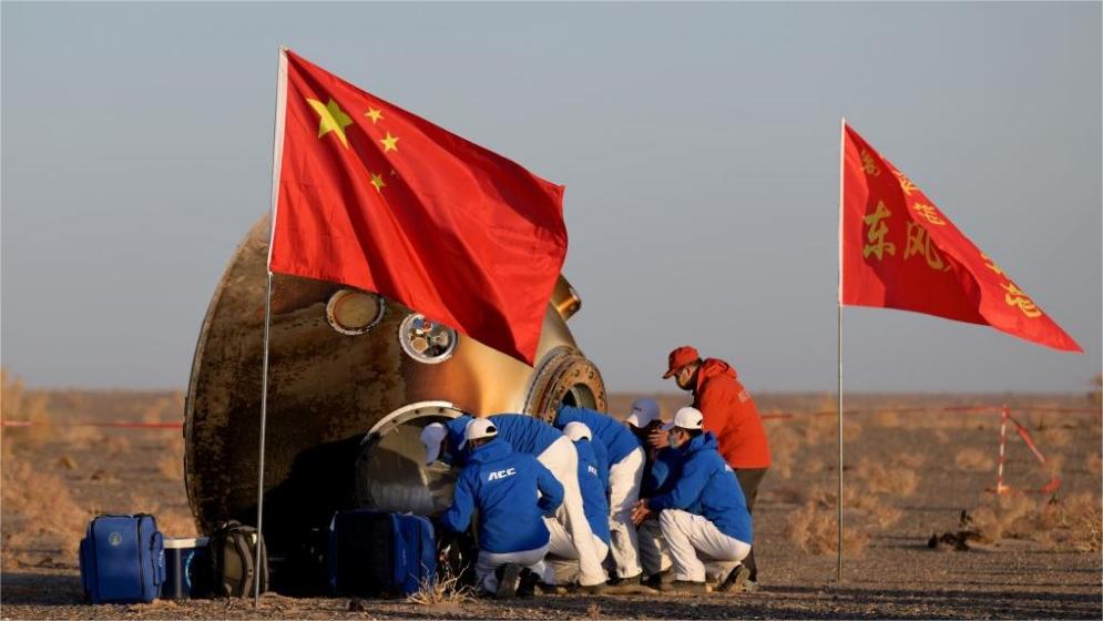 Liuyi at the Jiuquan Satellite Launch Center | Shenzhou-16 crew return to earth