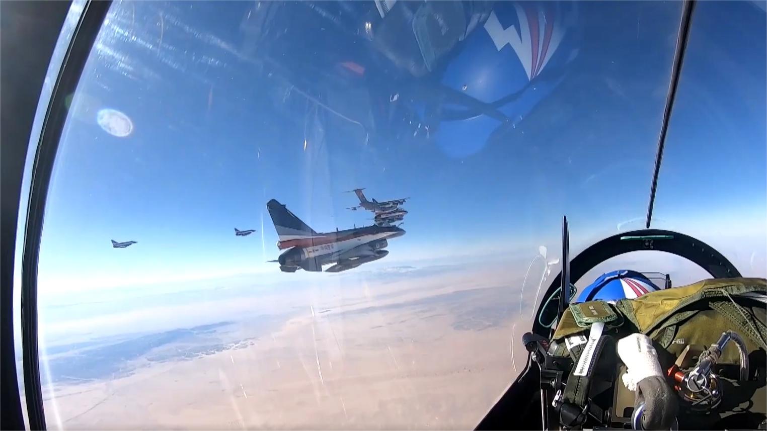 Rare footage shows China's YY-20 aircraft aerial refueling of seven J-10 jets
