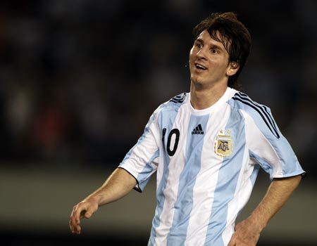 messi hd wallpapers 2010