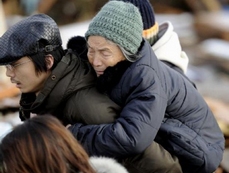Japanese people struggle in quake's aftermath