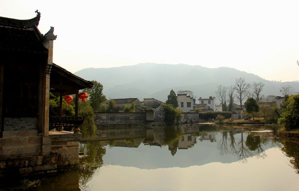 The placid waters in historic Chengkan. (CRIENGLISH.com/William Wang)