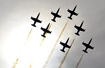 Daily Review of Airshow China 2012 (November 13)