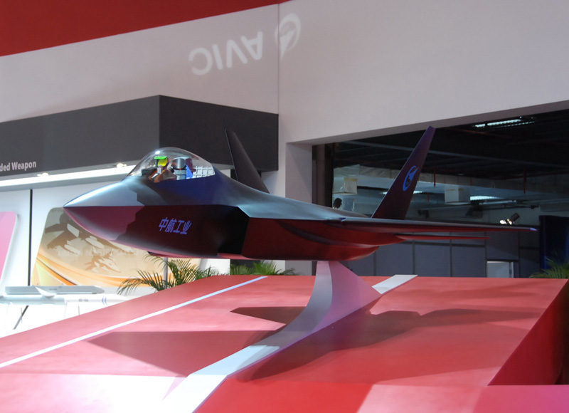 The concept model of China's stealth fighter is on display at the 9th China International Aviation & Aerospace Exhibition, which kicked off on November 12 in Zhuhai, Guangdong province.(People's Daily Online/Zhu Rui)