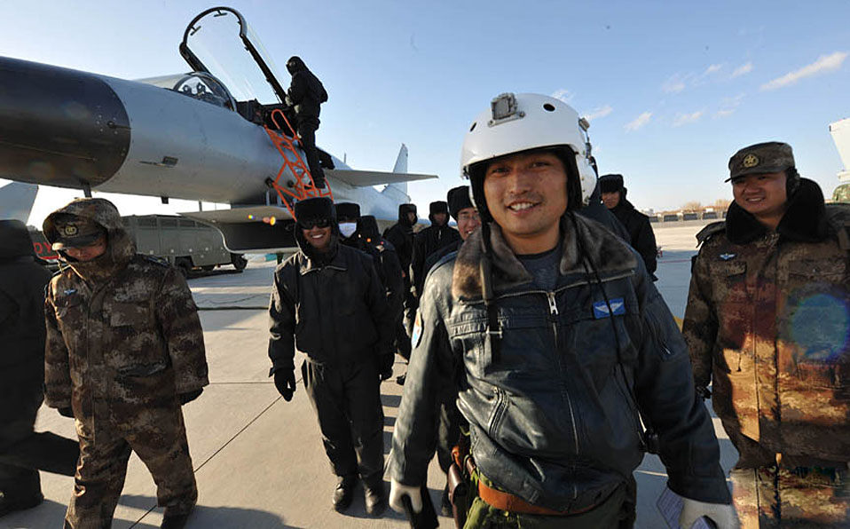PLA Air Force conducts air combat confrontation training