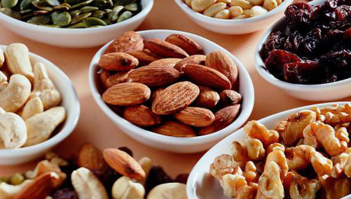 Five nuts to improve your physical quality