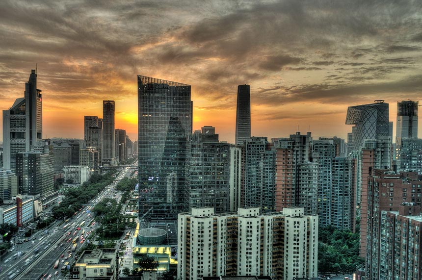 The photo "Sunset" taken by Alex C. de Dios from the Philippines, shows Beijing's amazing sunset skyline. (China.org.cn/Alex C. de Dios)