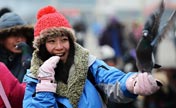 Temperature rise brings more winter fun in Harbin