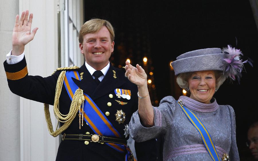Dutch Queen abdicates