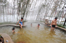 Fantastic hotspring in N China's Hebei