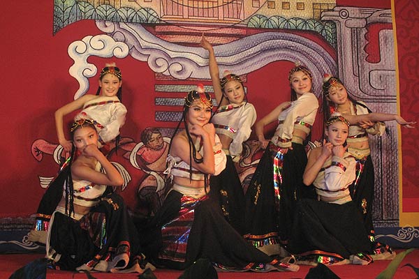 Tibetan dance, Tanggula Style [CnDG by Jiao Meng]