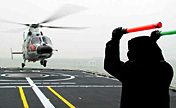 Chinese navy conducts landing training
