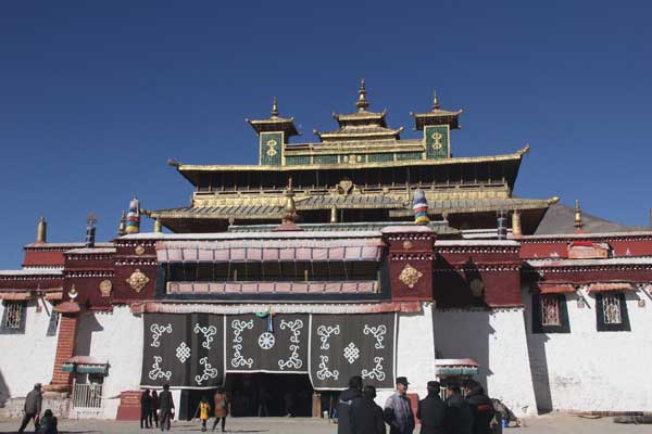Samye Monstaery, the first temple built in Tibet with Buddhas, religious writings and monks in Tibetan history. [Photo/China Tibet Online]
