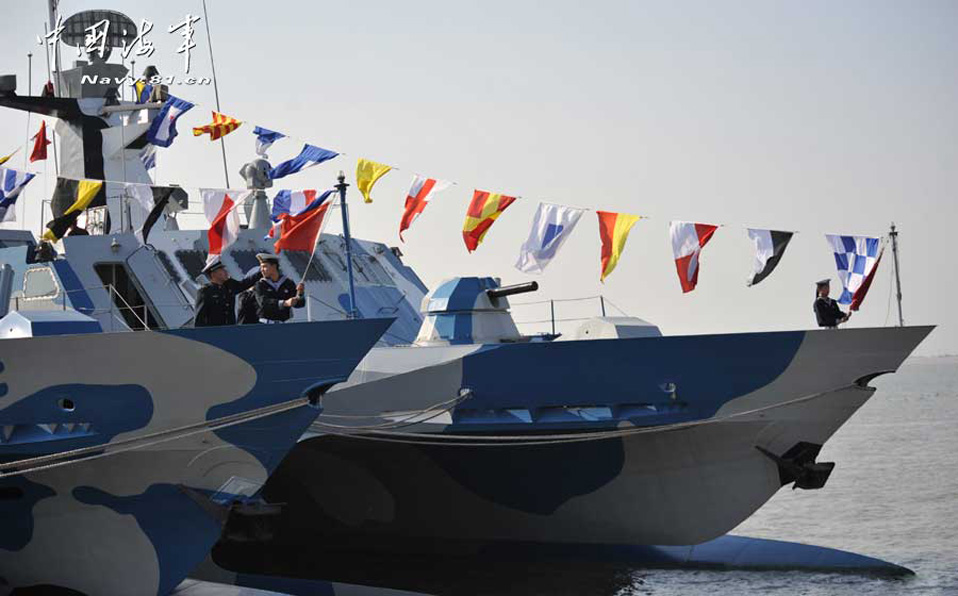 Festive atmosphere created on missile speedboat
