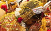 Mass marriage ceremony held in eastern India
