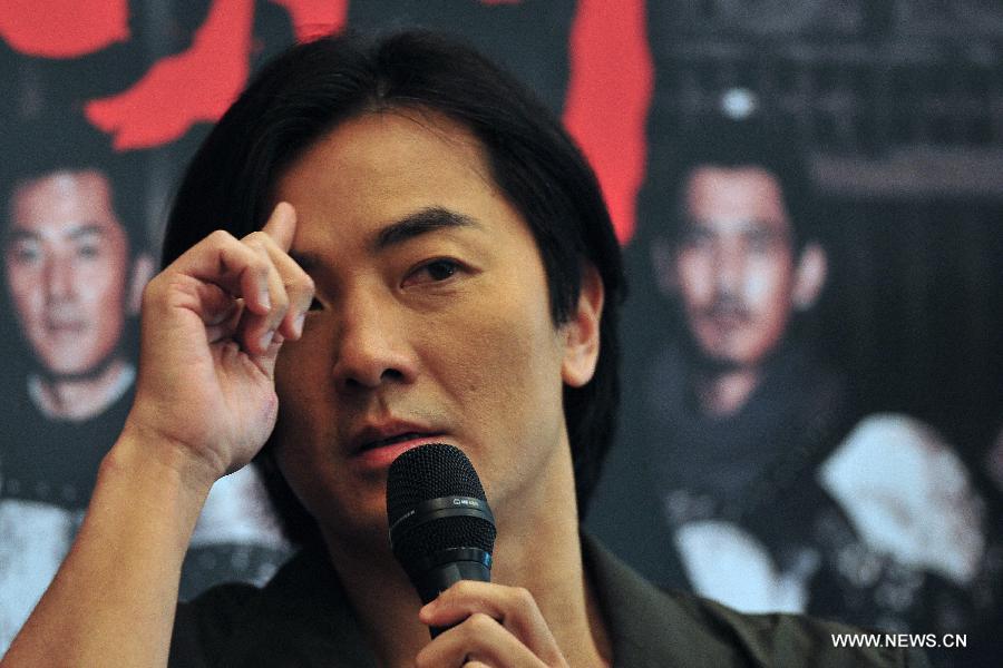 Actor Ekin Cheng attends the press conference for the movie "Saving General Yang" in Singapore's Sentosa, March 30, 2013. (Xinhua/Then Chih Wey)