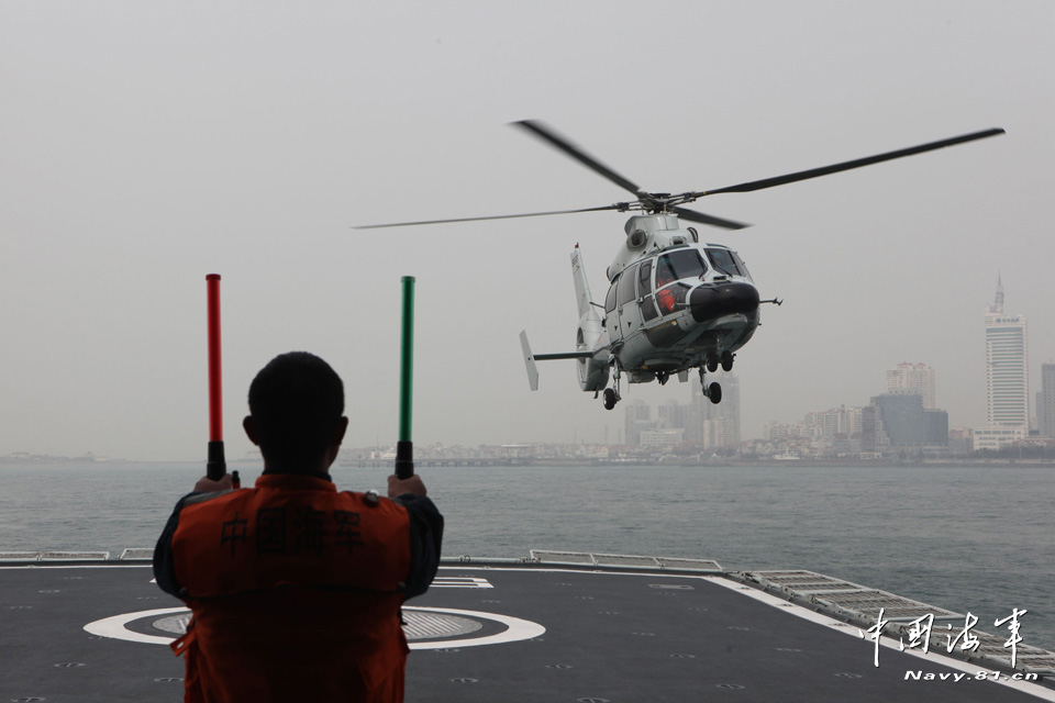 A warship formation of the East Sea Fleet under the Navy of the Chinese People's Liberation Army (PLA) conducted a high-intensity coordinated-drill on 10 training subjects, such as the warship-and-helicopter joint training, warship-and- submarine joint training. (navy.81.cn /Luo Shangguan)