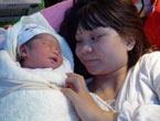Baby born right after earthquake in SW China