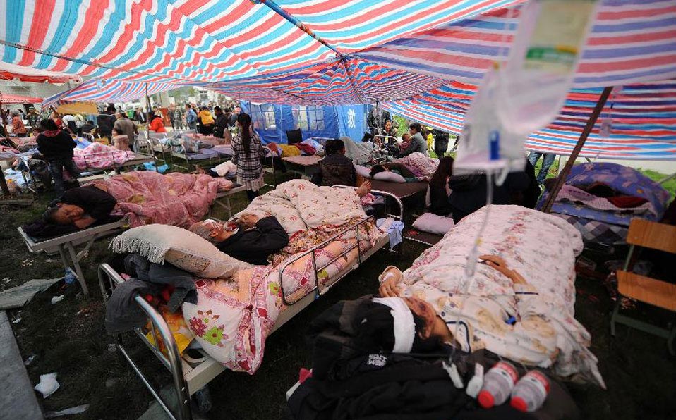 Lushan earthquake leaves 26 dead, 2,500 injured in neighboring Baoxing County 