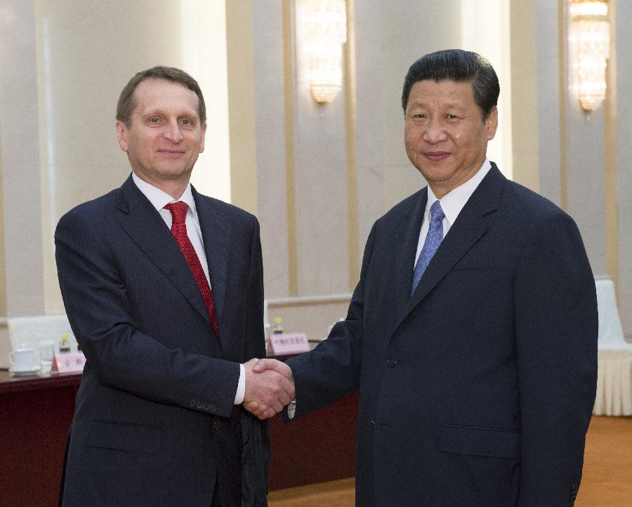 Chinese President Xi Jinping (R) meets with Chairman of the Russian State Duma Sergei Naryshkin at the Great Hall of the People in Beijing, capital of China, May 27, 2013. (Xinhua/Li Xueren)