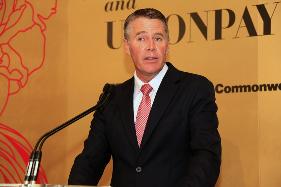 Andrew Stoner, Lieutenant Governor of New South Wales, delivers a speech at the ceremony. (People’s Daily Online / He Ji)