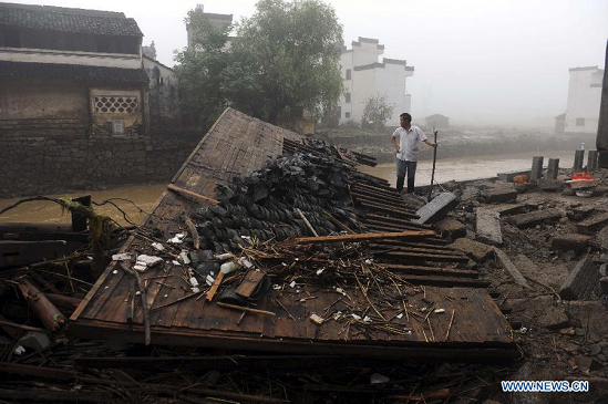 Flooding leaves 157 dead in China by July 1