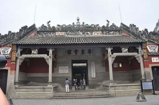 Photo taken on June 26, 2013 shows Yuedong Assembly Hall, the headquarters of the 7th Army of the Chinese Workers' and Peasants' Red Army in Baise City, south China's Guangxi Zhuang autonomous region.  (People's Daily Online/Ye Xin) 