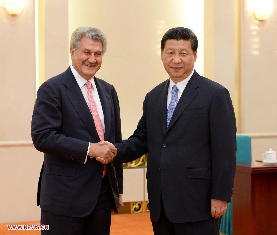 Chinese President Xi Jinping (R) meets with Jesus Posada, president of the Congress of Deputies of Spain, in Beijing, capital of China, July 5, 2013. (Xinhua/Ma Zhancheng) 