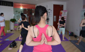 Hot yoga practiced in Nanchang