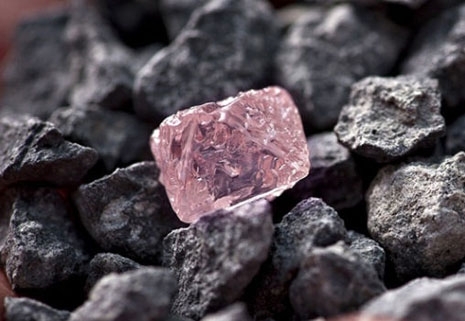Well-known diamonds around world 