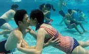 Underwater kissing competition in Guangzhou