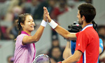 Li Na vs Novak Djokovic in charity match before 2013 China Open
