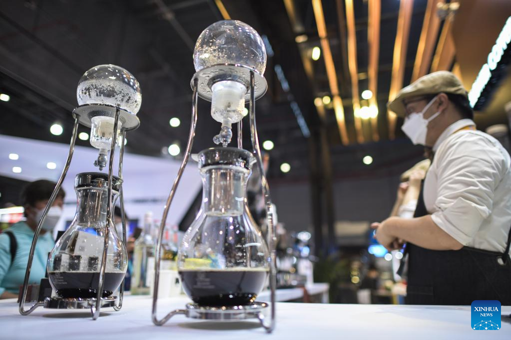 Foods from around world showcased during 5th CIIE