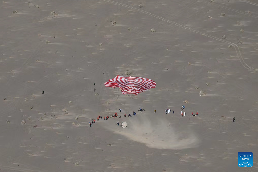All Shenzhou-17 astronauts out of return capsule